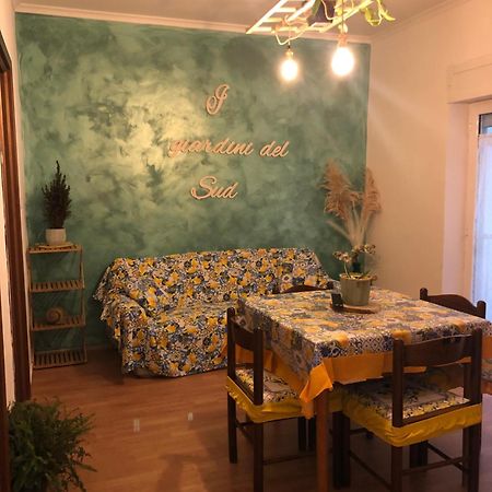 Ferienwohnung I Giardini Del Sud Barletta Exterior foto